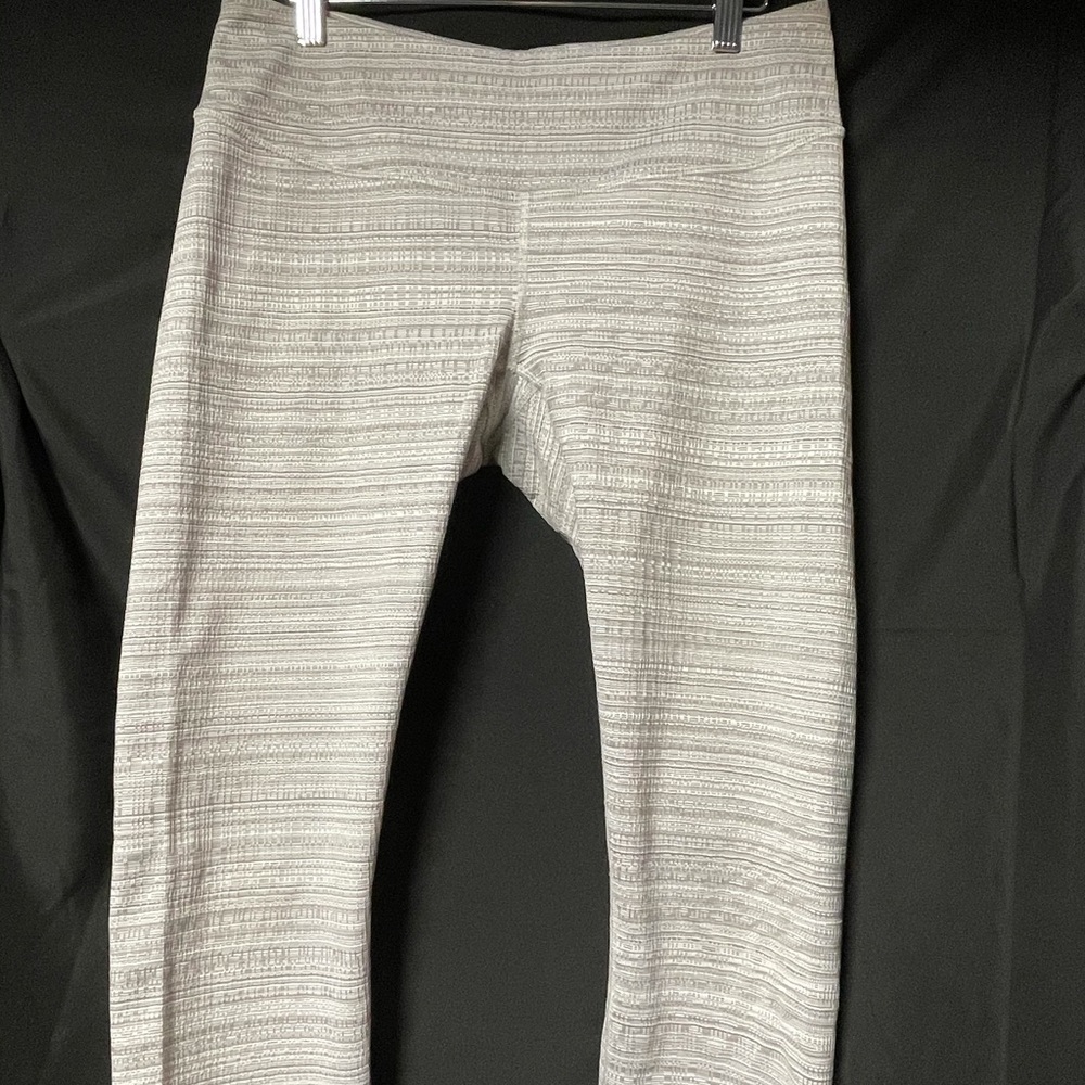 Lucy Crop Leggings